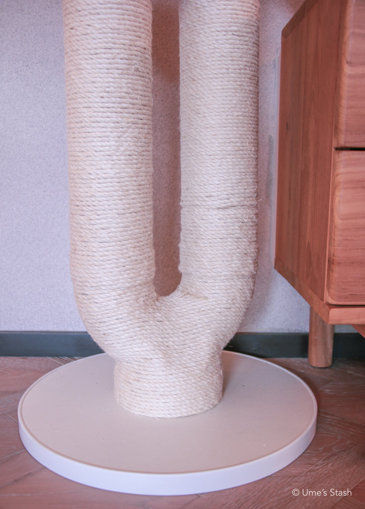 Great Maple scratching post (Autumn red) - Ume's Stash - Tall scratching post