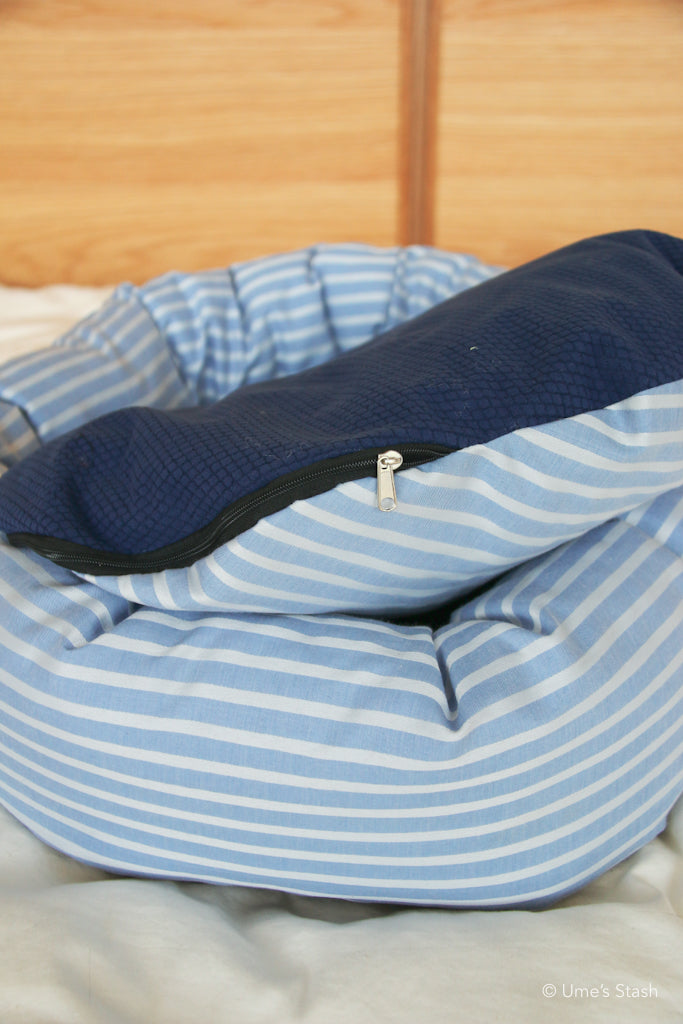 Pajama cushion bed
