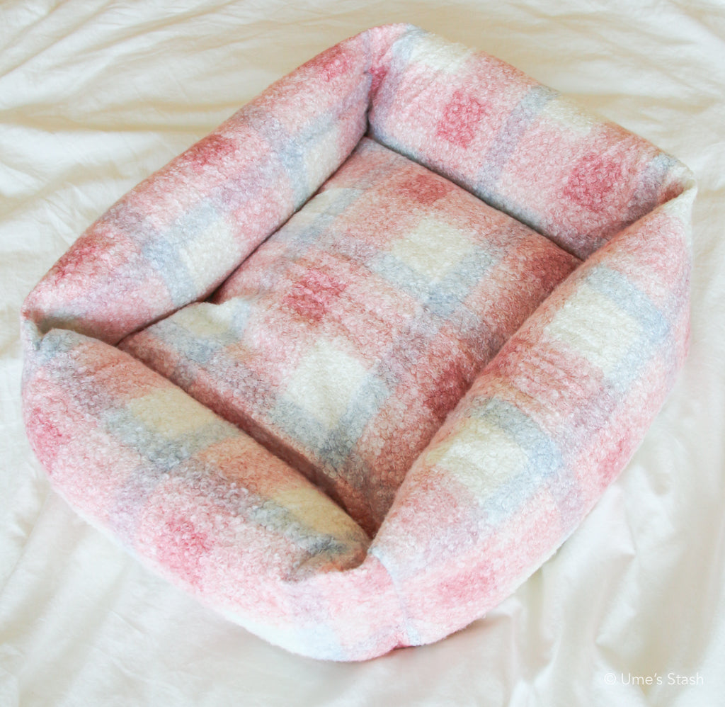 Coco cushion bed