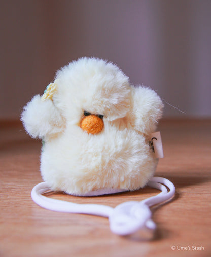 Fluffy chick hat