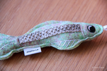Medaka fish wand attachment