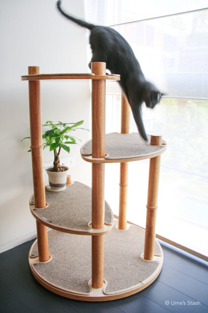 Star Pillar cat tree