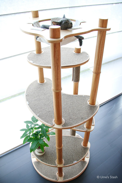 Star Pillar cat tree