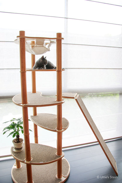 Star Pillar cat tree