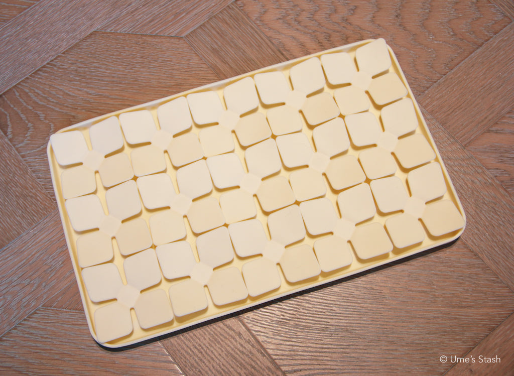 Dandelion snuffle mat