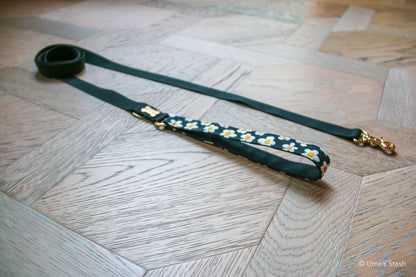 Daisy hand leash