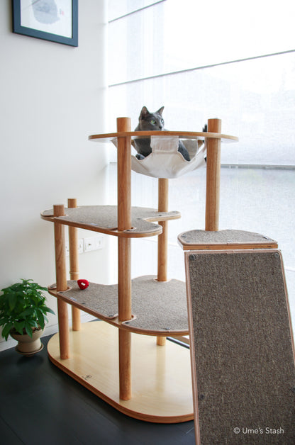 Moon Pillar cat tree