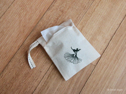The Sprig Pest-Repellent Pouch & Scent Sachets