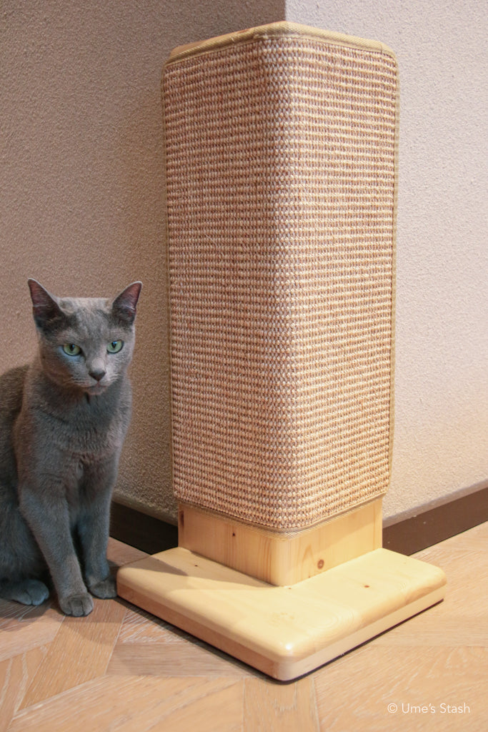 Willow scratching post ver. 2