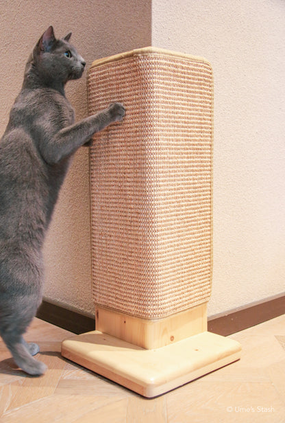 Willow scratching post ver. 2