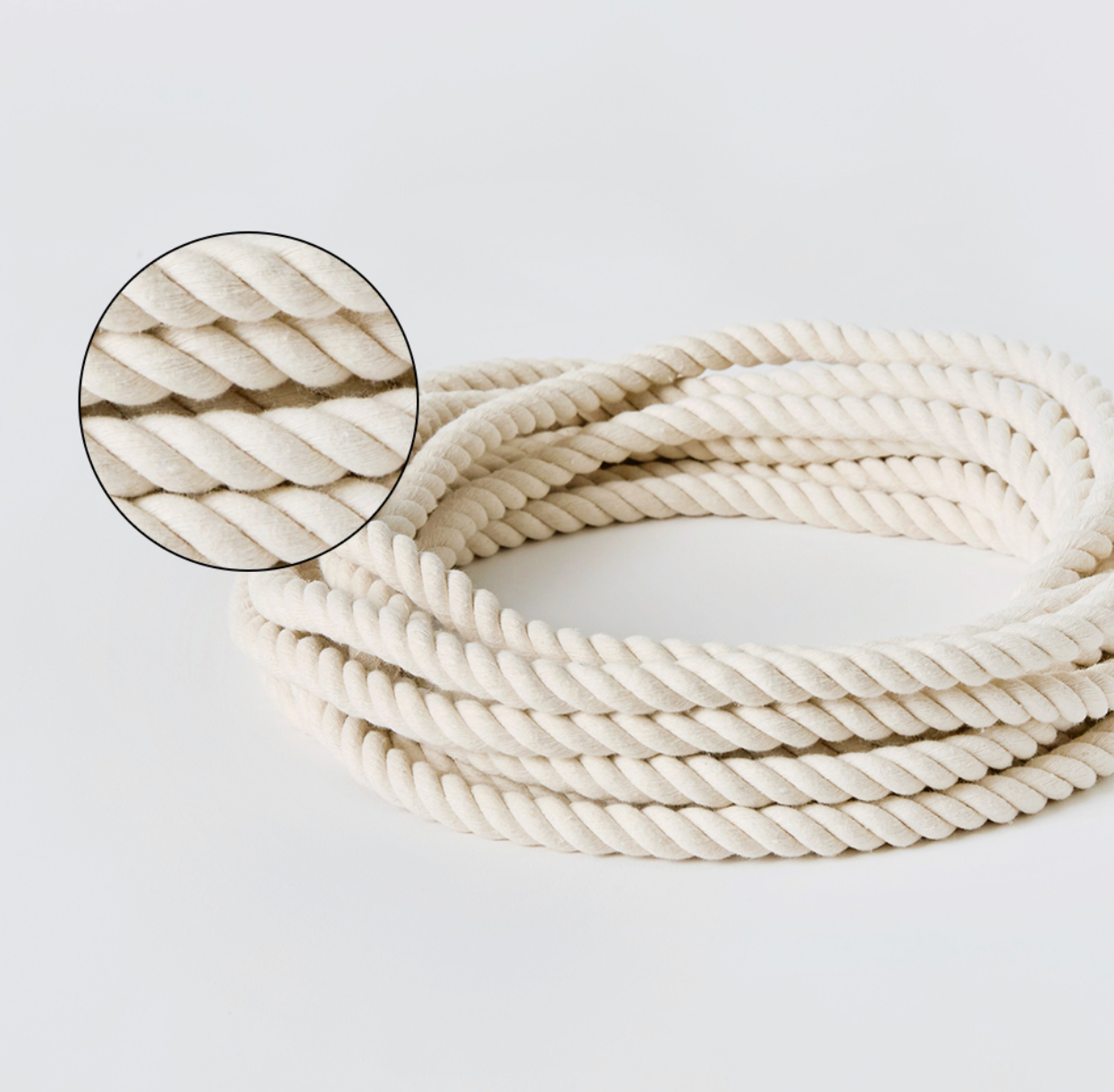 Scratching rope on cat pole tower