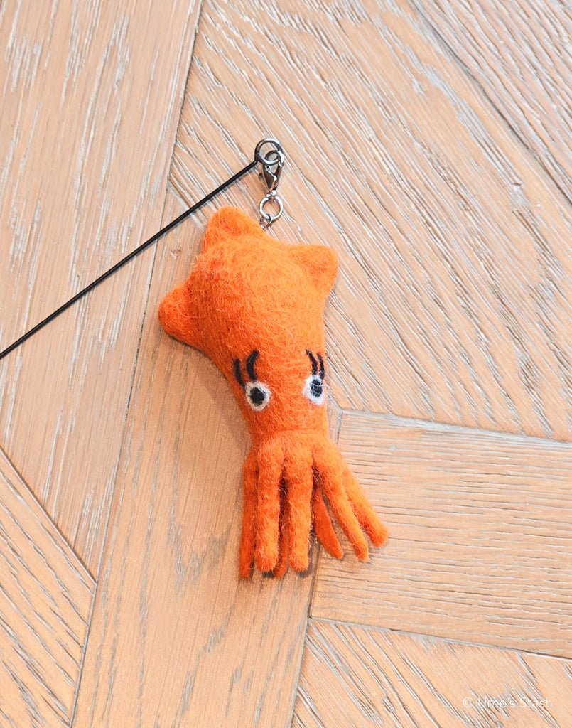 Big - eyed Squid wand attachment - Ume's Stash