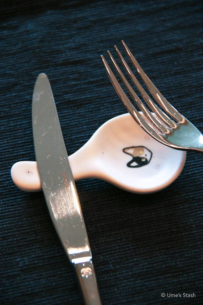 Buddy cutlery rest - Gorong Lab - Cat themed homeware