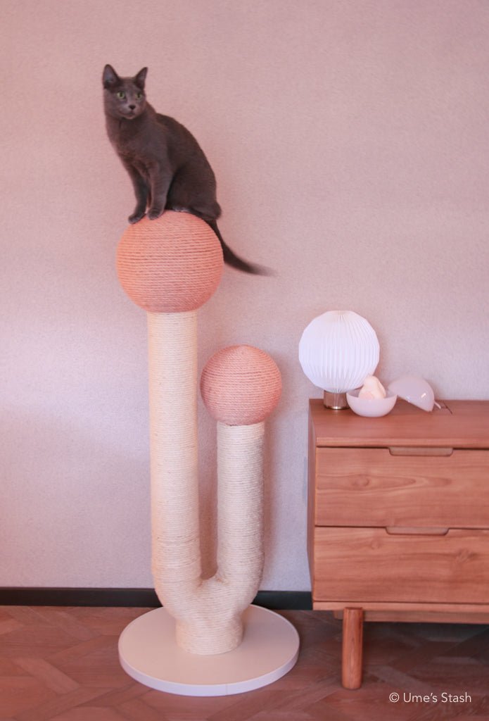 Great Maple scratching post (Spring pink) - Ume's Stash
