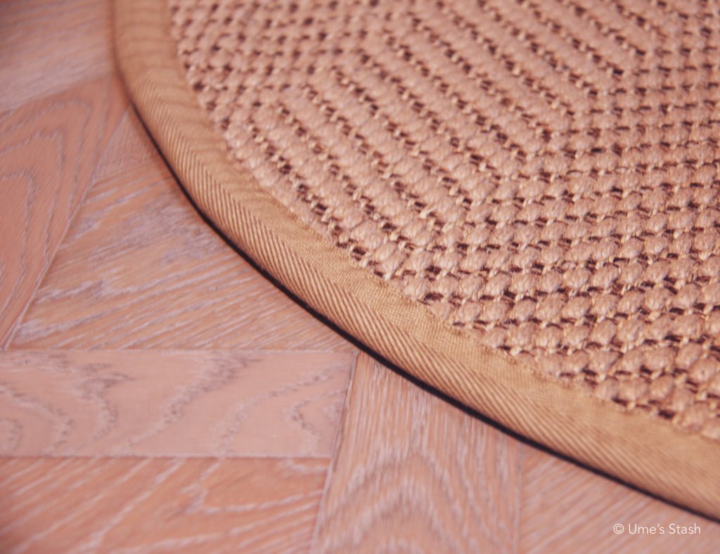 Herringbone scratcher rug (Round) - Ume's Stash